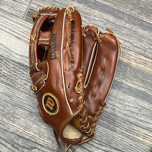 🔥⚾️ Wilson A9833 Force 2 RH Cowhide Baseball Fielder Glove Mitt 11in - EUC